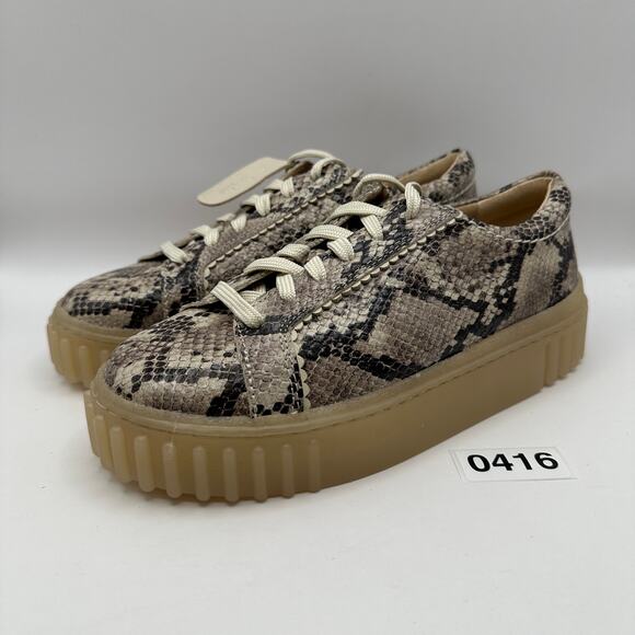 CLARKS Women's 6.5 MAYHILL WALK Gray/Snake Leather Platform Shoe - Picture 1 of 8